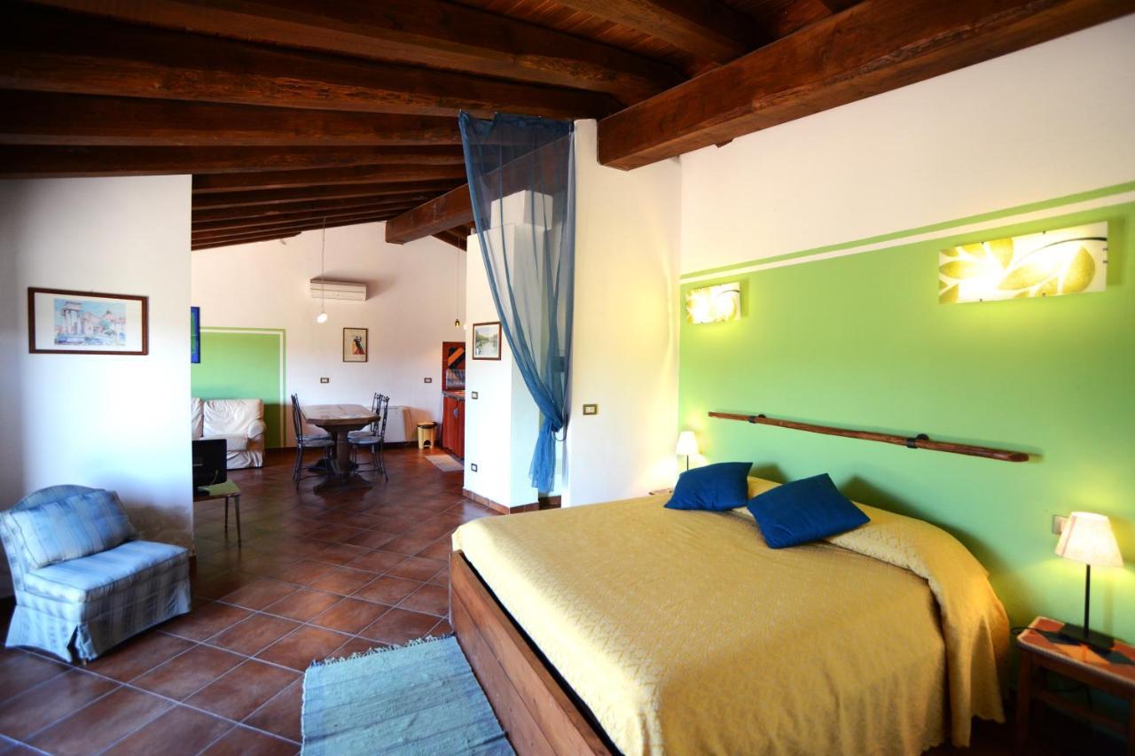 Agriturismo Tenuta Monte La Guardia Castel Giuliano Εξωτερικό φωτογραφία
